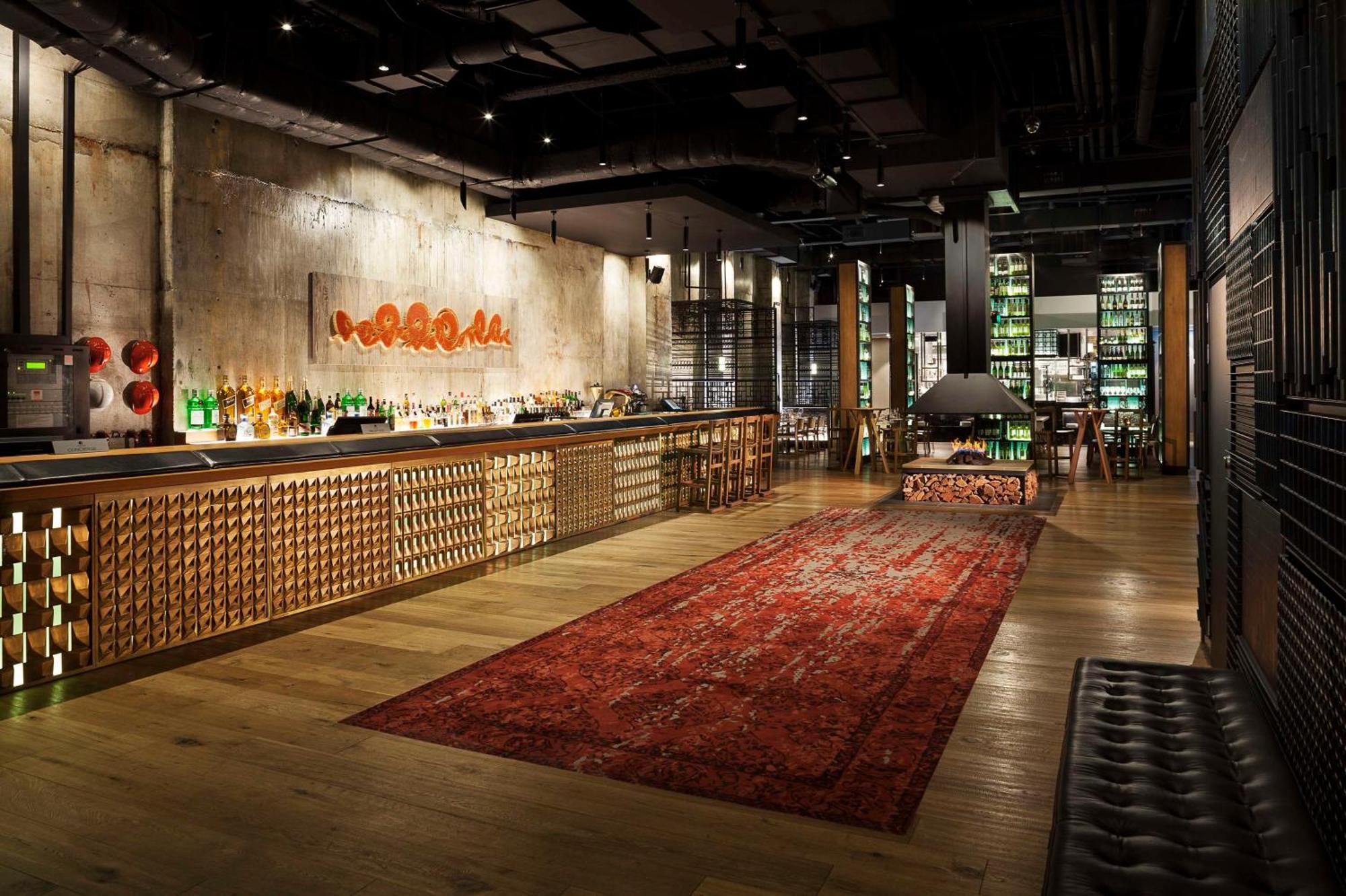 Doubletree By Hilton Melbourne Exterior foto