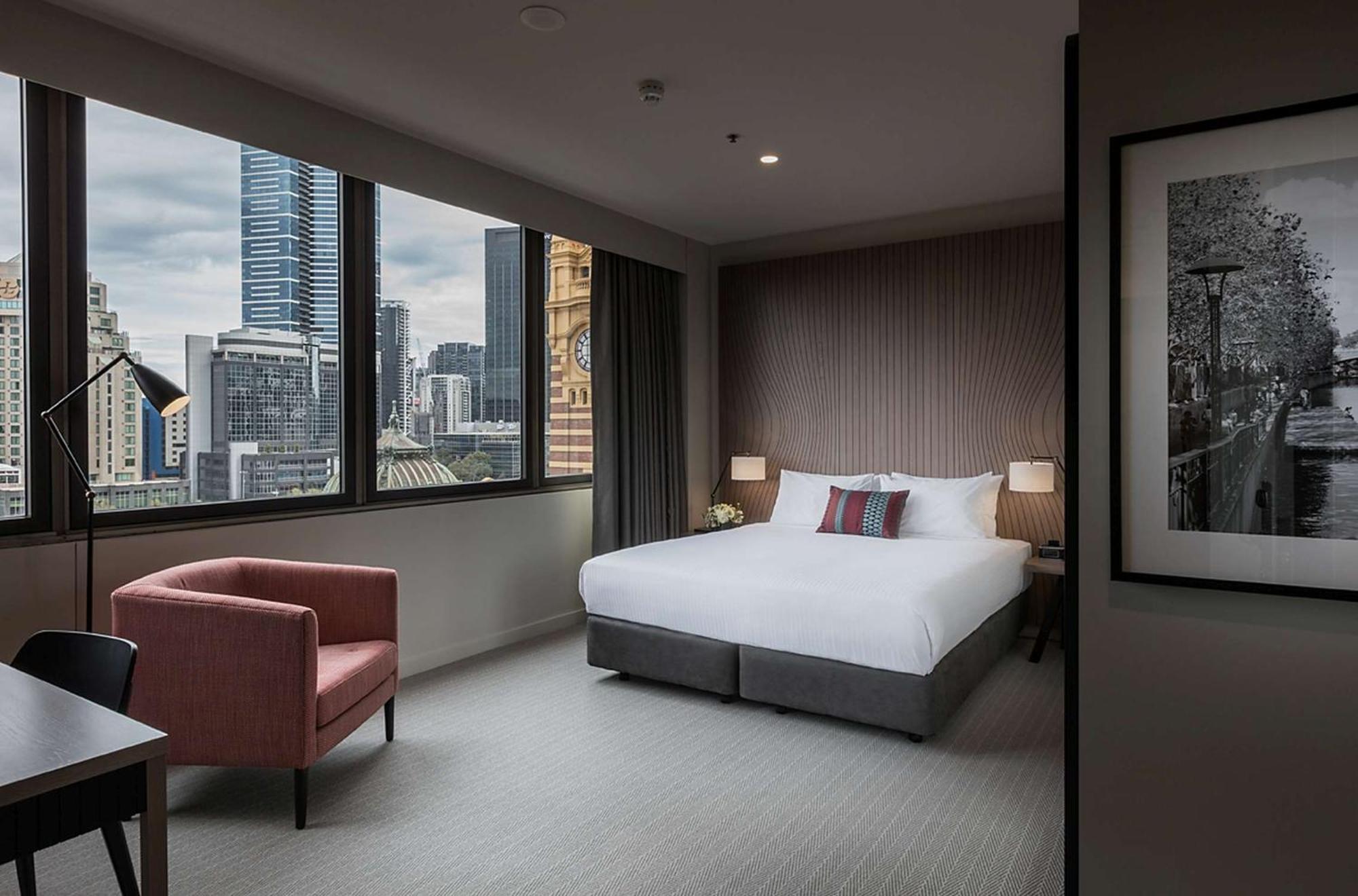 Doubletree By Hilton Melbourne Exterior foto