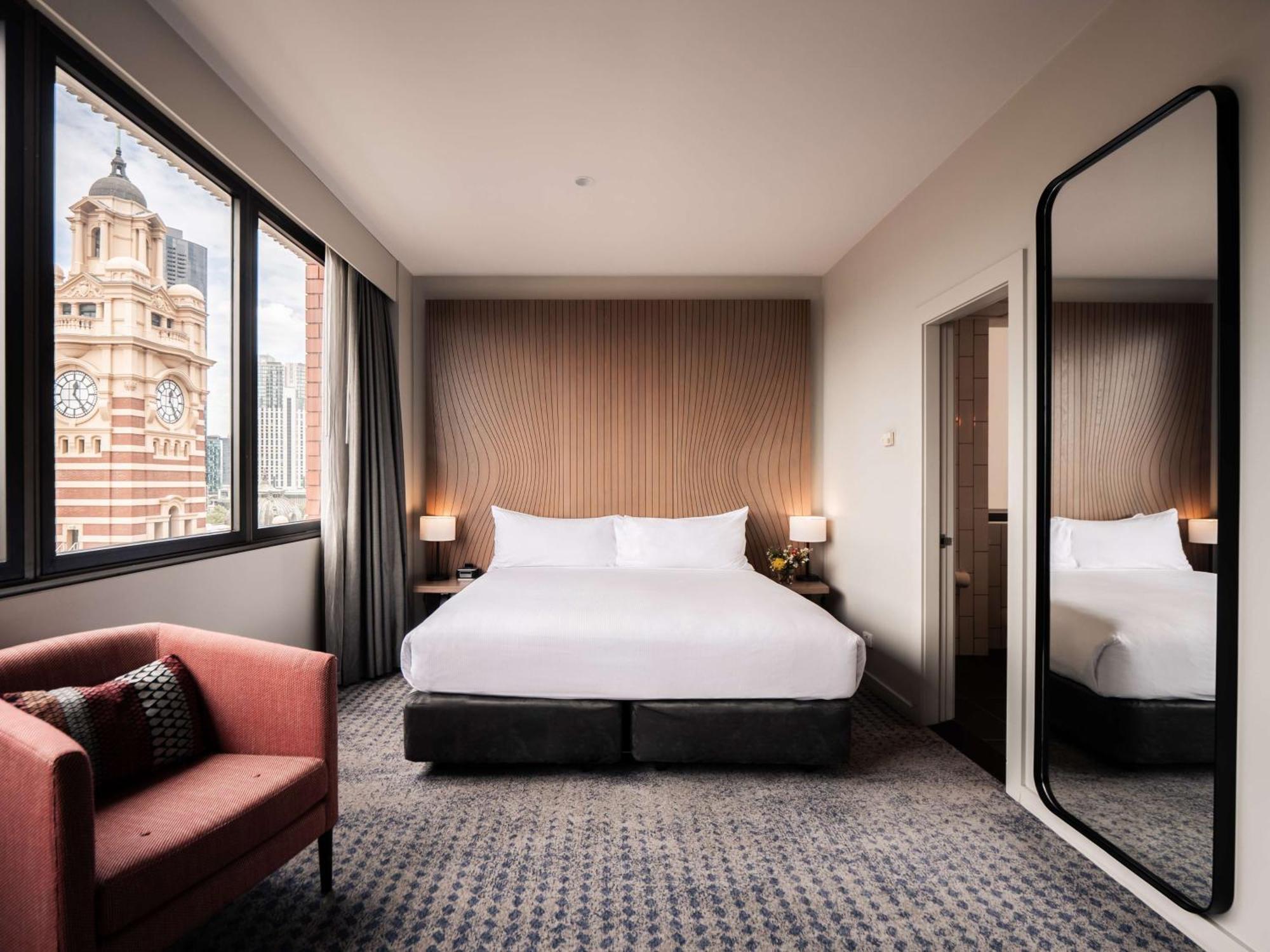 Doubletree By Hilton Melbourne Exterior foto
